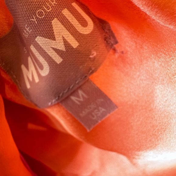 Show Me Your Mumu Calloway
Cut Out Dres in
Cantaloupe Luxe Satin - Picture 5 of 5